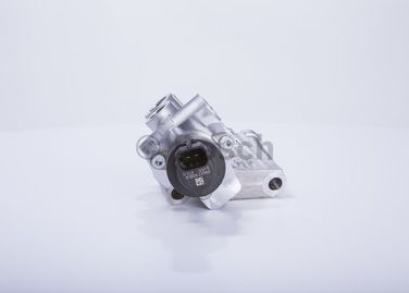 Bosch F 00B C80 045 Регулятор давления подачи топлива - 1