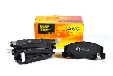 JD JBP0070 Колодки тормозные, передние d2164m - 1