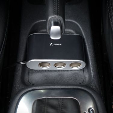 AIRLINE ASP-3S-15 Прикуриватель-разветвитель 3 гнезда 5А + USB 1A, с выключателями нагрузк - 6