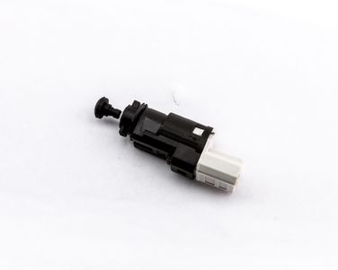 DOMINANT RE82000276361 Датчик выключения задних фонарей stop - 1