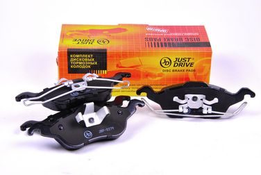 JD JBP0279 Колодки тормозные, передние gdb1358 - 1