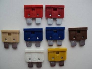 Nord Yada 901854 Предохранитель medium (стандарт) 40A (19,1x5,1мм,h18,8) w270 - 2