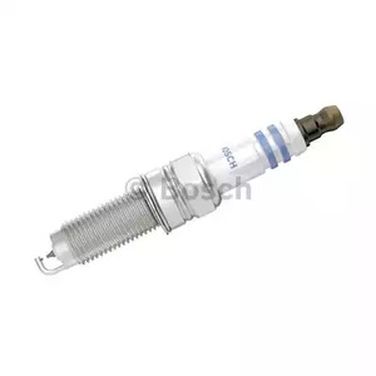 Bosch 0 242 135 557 Свеча зажигания 0242135557 yr7sii3520x honda r20a - 2