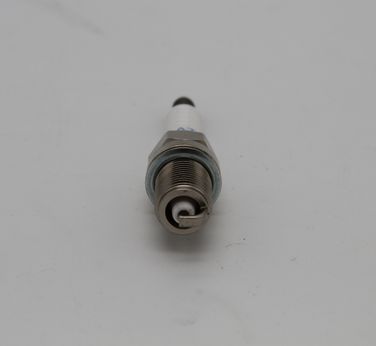AT ATK6RTC Свеча зажигания (c) (4 шт)_vaz 2110/2111/2112 94- 16v - 6