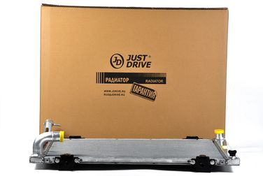 JD JPR0058 Радиатор двигателя A/T - 1
