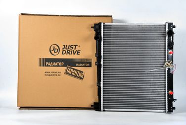 JD JPR0030 Радиатор двигателя A/T - 1