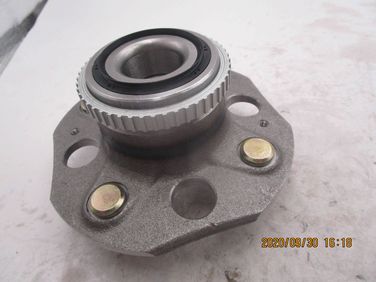 Deqst 107100 Cтупица колеса с подшипником задняя honda accord v-vii 2,0i-2,3i SR 02.94--12.2002 c ABS - 2