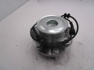 Deqst 107128 Ступица переднего колеса с подшипником nissan pathfinder (r51), nissan navara (d40) 2,5dCi 07.2005- | перед лев | - 2