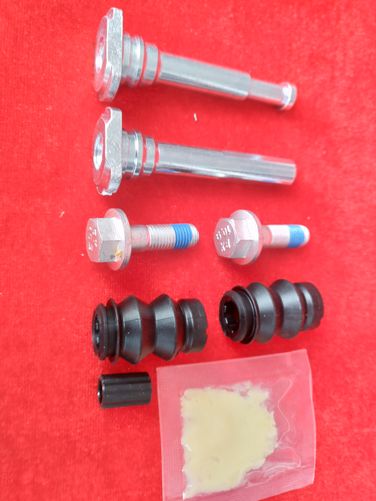 Deqst 108130 Комплект направляющих тормозного суппорта (направляющая o 12mm, суппорт Bosch). - 1