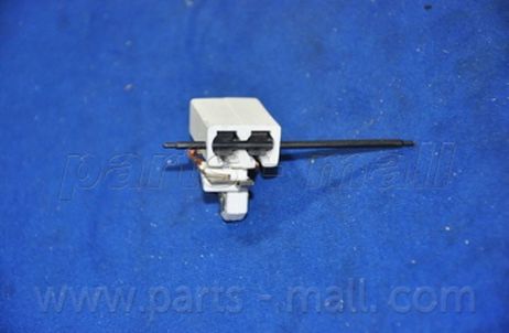 фото Raon CYC-031 Щетки генератора Raon CYC-031 Щетки генератора
