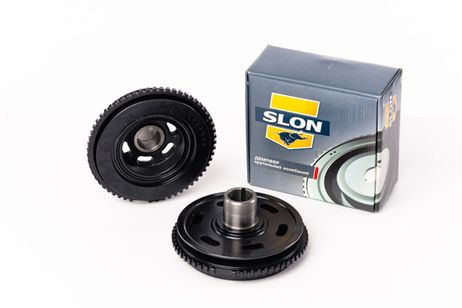 SLON 21214100505811 Шкив коленвала