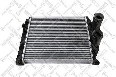 фото Stellox 81-10834-SX Интеркулер алюм/пласт 572x512x64mm MB Stellox 81-10834-SX Интеркулер алюм/пласт 572x512x64mm MB