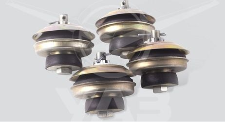 фото UAZ 315100100110000 Подушка двигателя уаз-3151 (к-т) (оао УАЗ ) UAZ 315100100110000 Подушка двигателя уаз-3151 (к-т) (оао УАЗ )