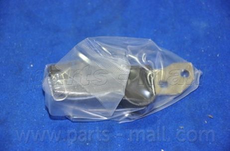 фото PARTS-MALL CYC-208 Датчик положения распредвала PARTS-MALL CYC-208 Датчик положения распредвала