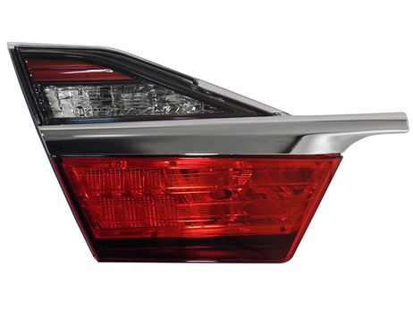 фото SAT ST21213T0L Фонарь в крышку багажника toyota camry 14- SAT ST21213T0L Фонарь в крышку багажника toyota camry 14-