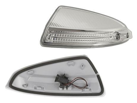 фото SAT STMD08940CL2 Повторитель указателя поворота зеркала левый mercedes C-class (07-11) SAT STMD08940CL2 Повторитель указателя поворота зеркала левый mercedes C-class (07-11)