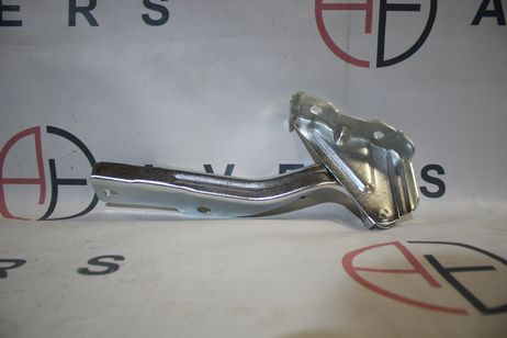 AVERS 8402109XST01AAV Петля капота правая