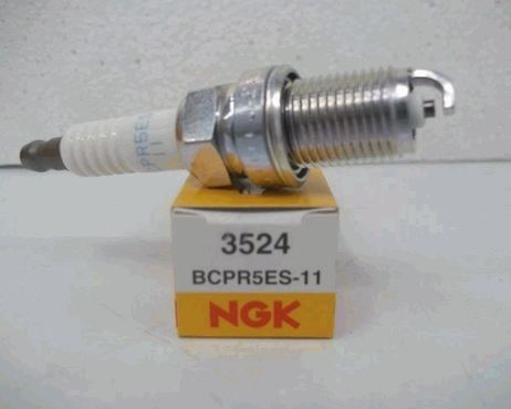 фото NGK BCPR5ES-11 Свеча зажигания 3524 NGK BCPR5ES-11 Свеча зажигания 3524